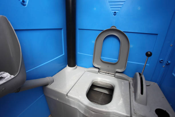 Portable Toilet Options We Offer in Crownpoint, NM